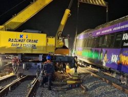 Jalur Kereta Api di Stasiun Pegadenbaru Bisa Dilalui, Argo Lawu Kereta Api Pertama Melintas Dengan Kecepatan Terbatas