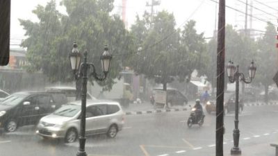 Cuaca Cirebon Hari Ini Jumat, 5 Agustus 2025 Hujan Ringan