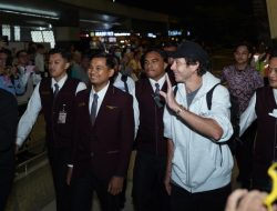 Valentino Rossi Tiba di Jakarta Murid-murid di Lombok