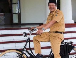 Ngantor Pakai Sepeda Semahal Apapun Sepedaku, Aku Dibilang Miskin
